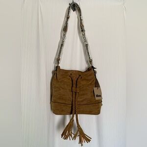 Hibou Boho Satchel Purse Shoulder Strap Magnetic Closure Inner Pockets